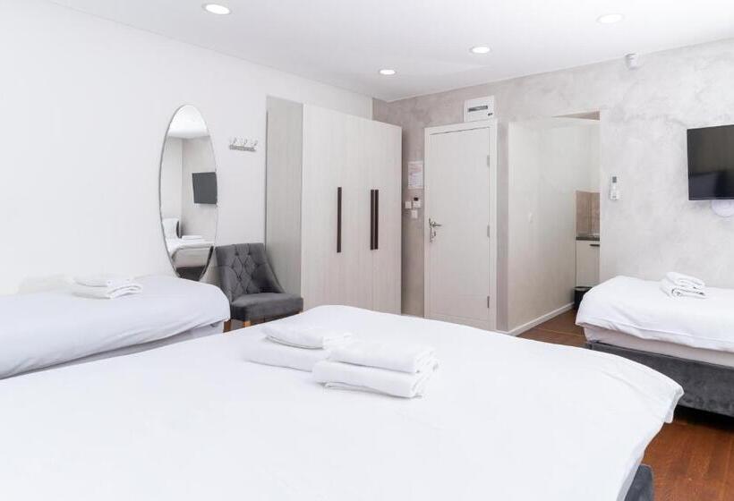 استودیو خانوادگی, Ornament Hotel And Apartments