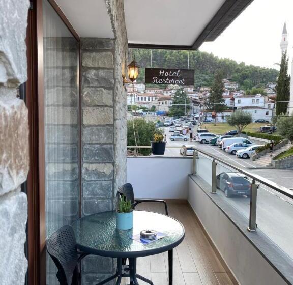 اتاق استاندارد با بالکن, çuçi B&b