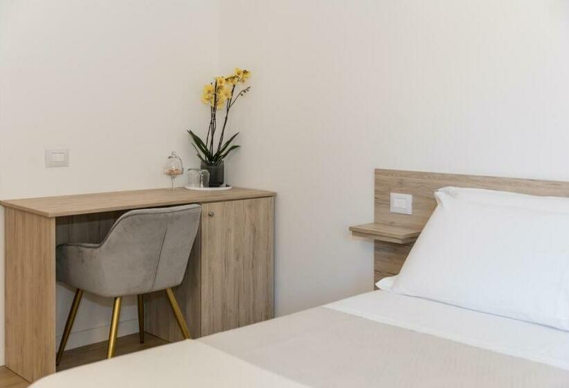 带大床的标准间, B&b Dal Maestro