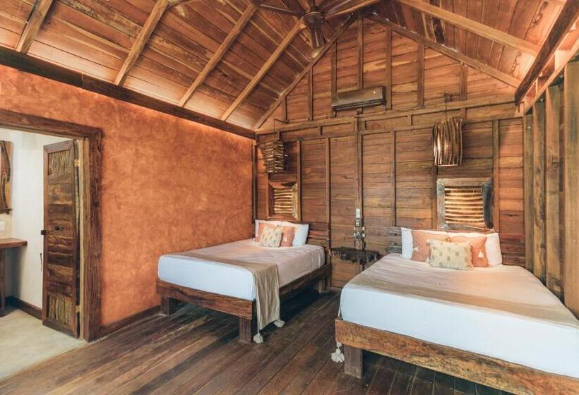 Dört Kişilik Delüks Oda, Embajada Universal By La Eufemia Group