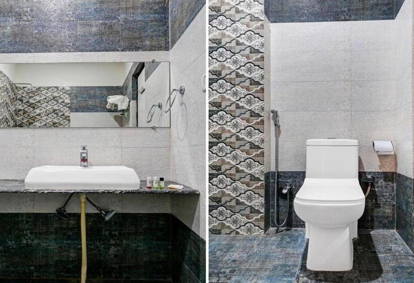 Chambre Deluxe, Treebo Little Budhha