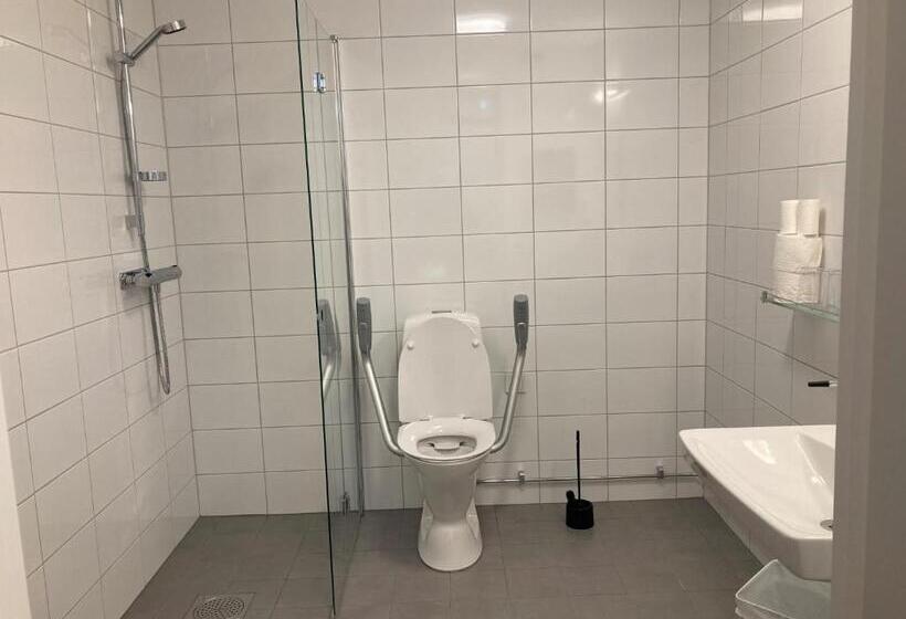 חדר סטנדרד יחיד חדר אמבטיה משותף, Morlanda B&b