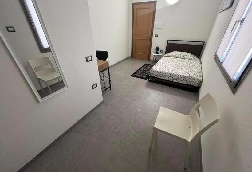 스탠다드 싱글 룸, Baboe Affittacamere Iun F1037