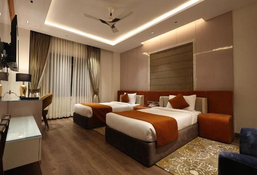 Номер Стандарт, The Ramayana Hotel, Ayodhya