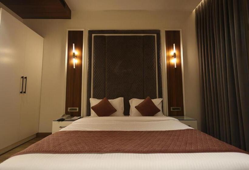 Номер Стандарт, The Ramayana Hotel, Ayodhya
