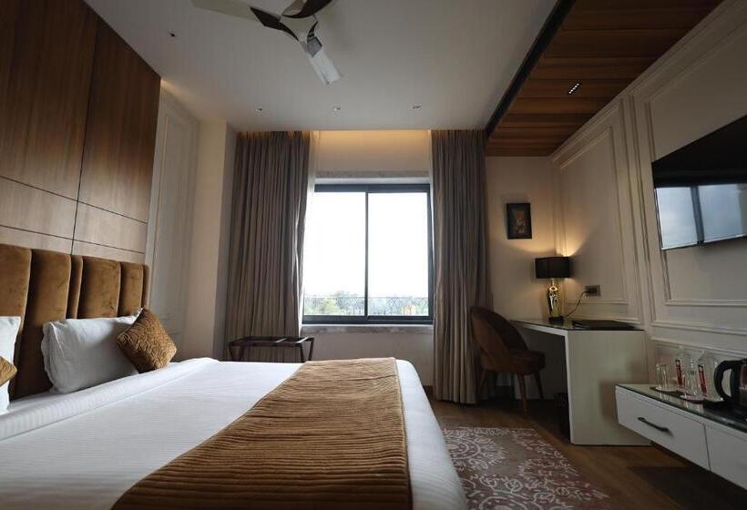 Номер Стандарт, The Ramayana Hotel, Ayodhya