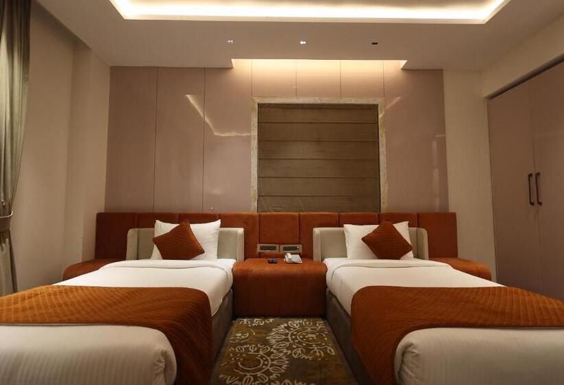 Номер Стандарт, The Ramayana Hotel, Ayodhya
