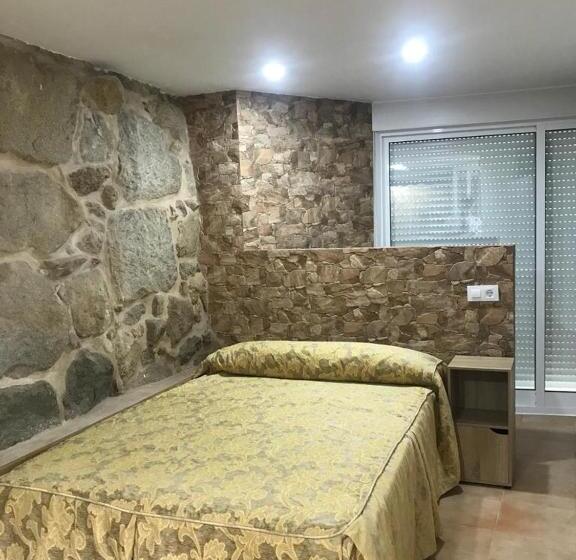 اتاق استاندارد, A Casa De Santos