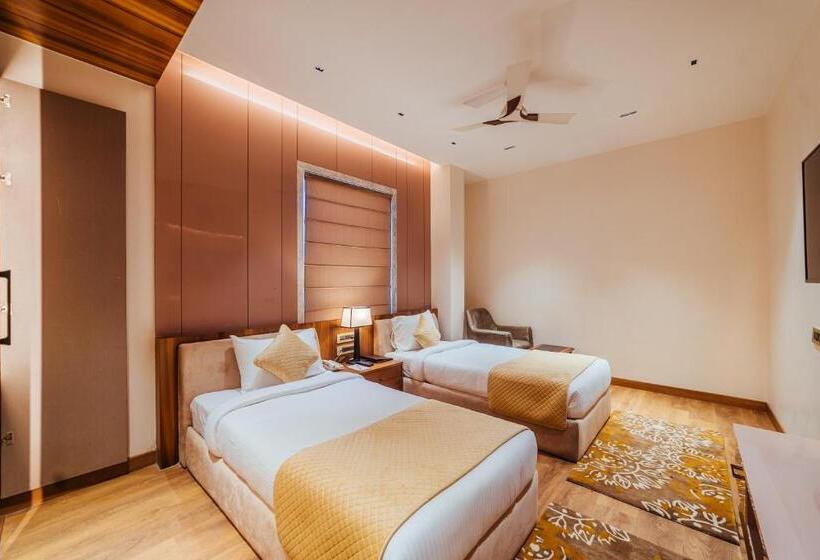 Номер Стандарт, The Ramayana Hotel, Ayodhya