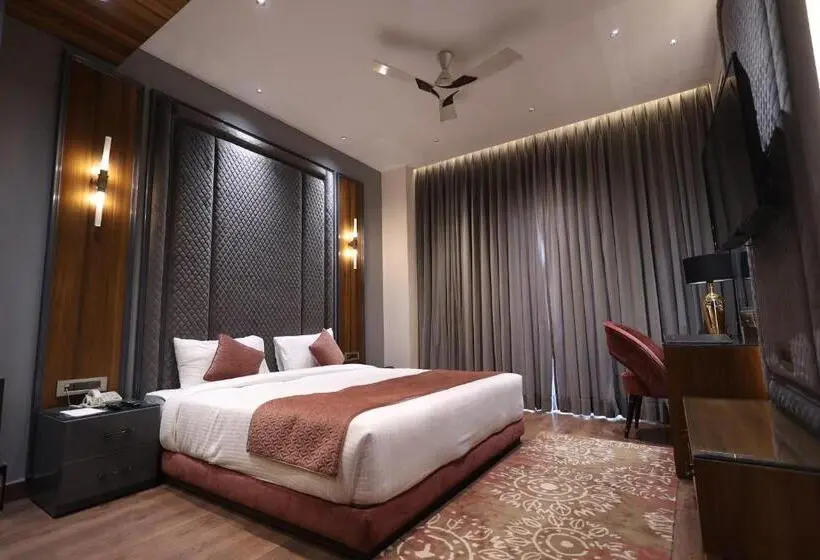 Deluxe-huone Parveke, The Ramayana Hotel, Ayodhya