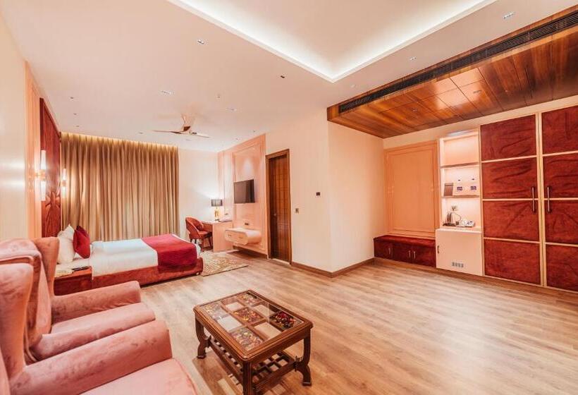 Люкс Deluxe Кровать Кинг, The Ramayana Hotel, Ayodhya