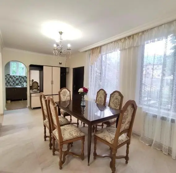 スイート（家族用）, Dream Guest House