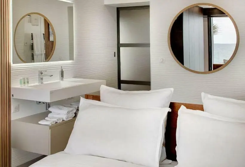 Chambre Standard Lit King Size, Villa Miramar Frontignan