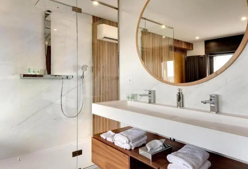 Chambre Standard Lit King Size, Villa Miramar Frontignan