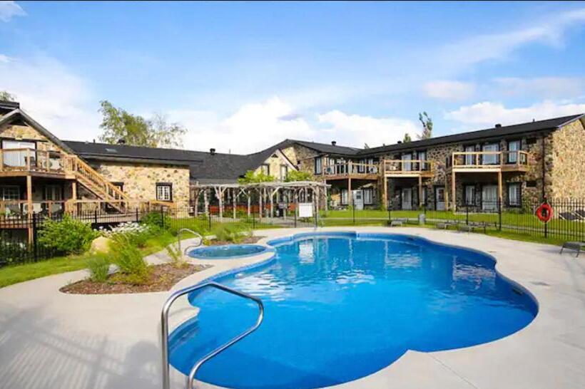 Семейное Студио, Condo Hotel Au Pied Du Mont Orford