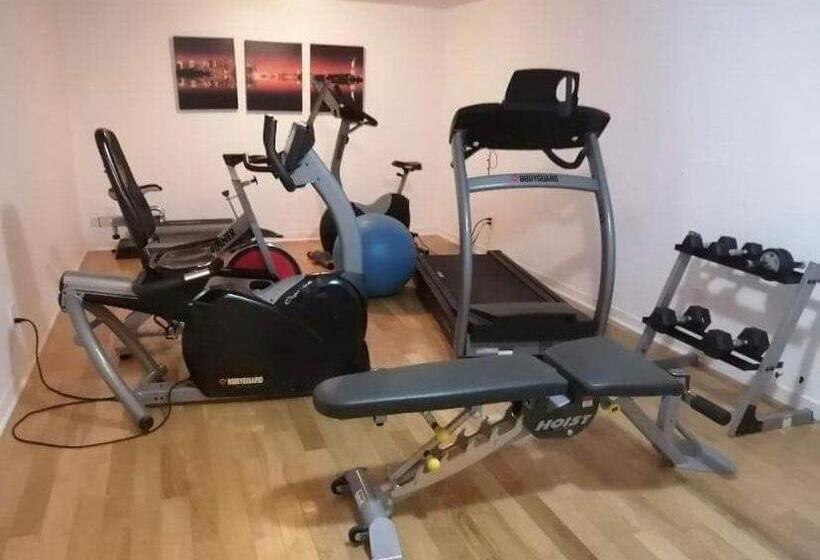 スタンダードスタジオ, Condo Hotel Au Pied Du Mont Orford