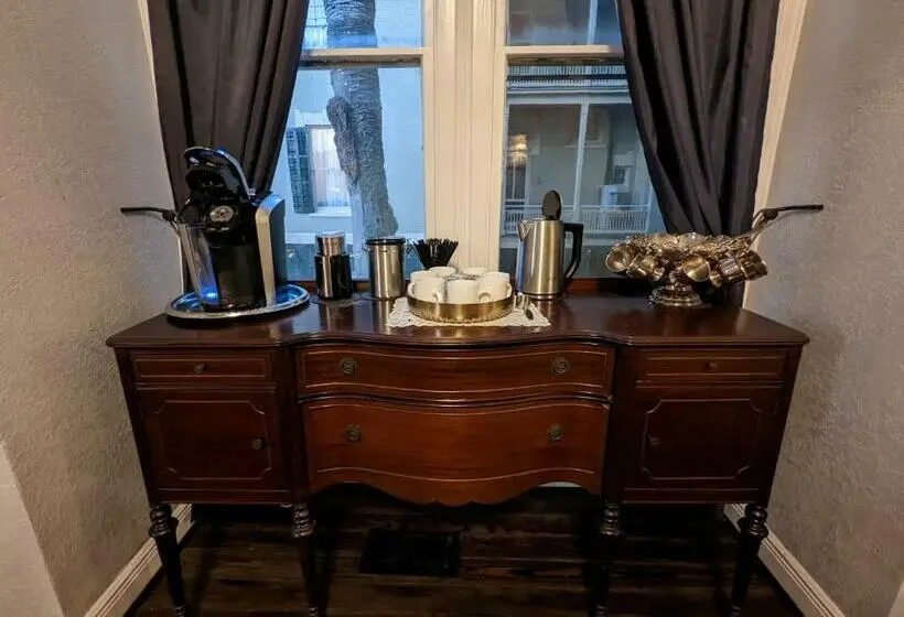 キングサイズベッドのスタンダードルーム, The 1890 Freeman House