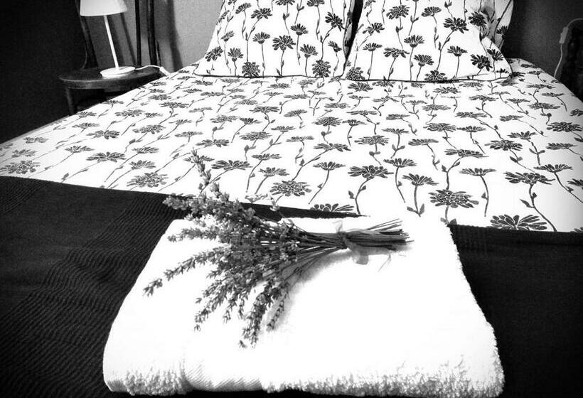 スタンダードルーム, La Tanière