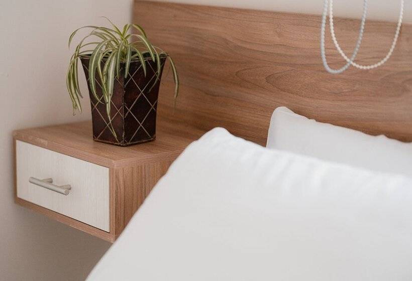 اتاق استاندارد, Fratelli