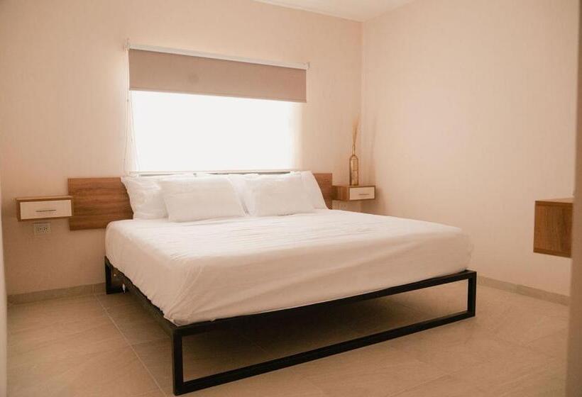 اتاق لوکس, Fratelli