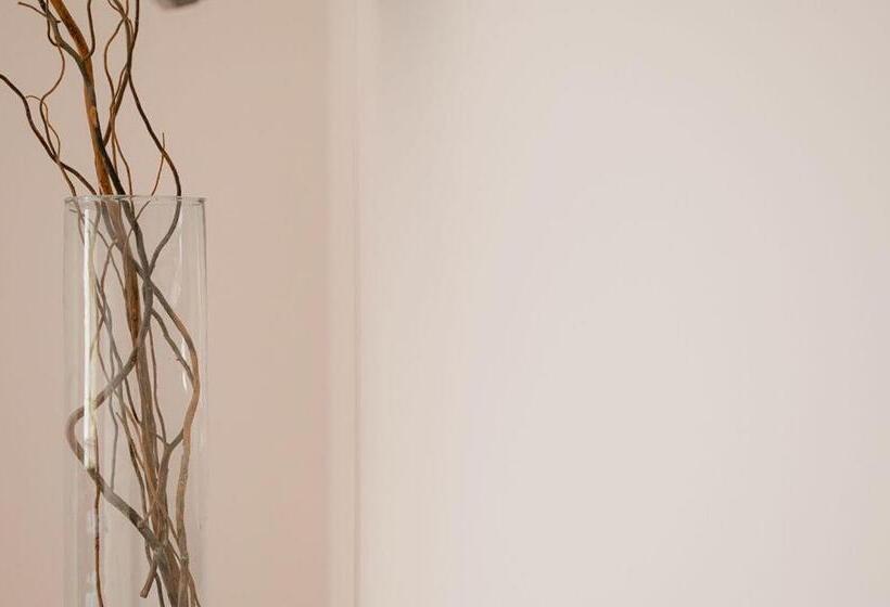 اتاق استاندارد, Fratelli