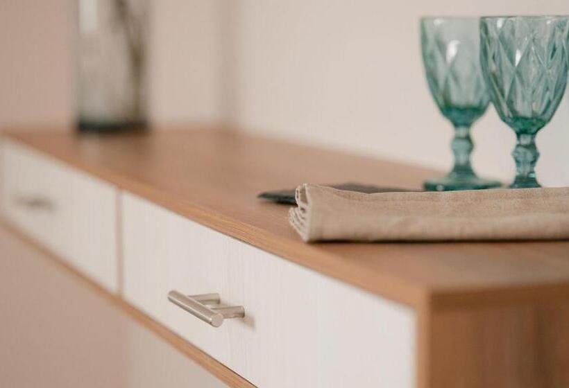 اتاق استاندارد, Fratelli