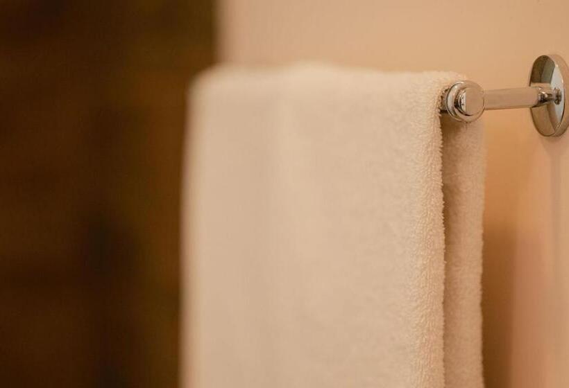 اتاق استاندارد, Fratelli