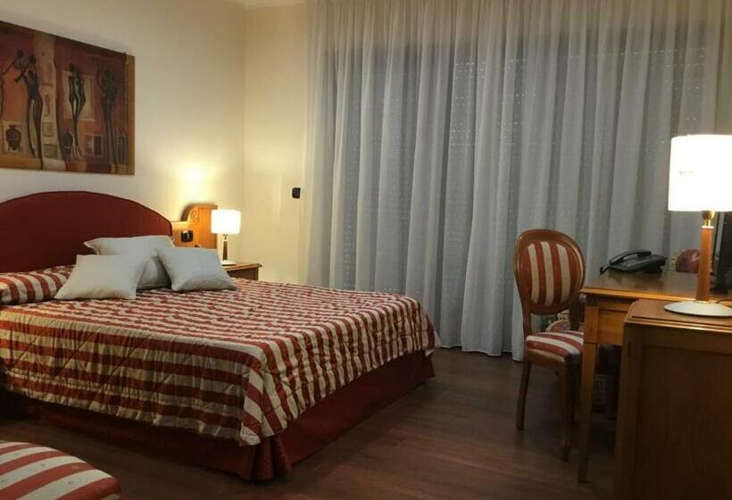 غرفة قياسية, Erania