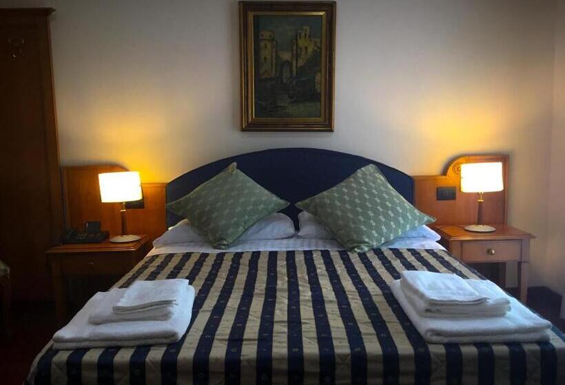 غرفة قياسية, Erania