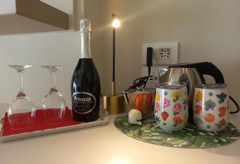 豪华房间, Terrazza San Vettore Camere Con Colazione, Relax In Collina Con Vista Sui Vigneti Docg Asolo