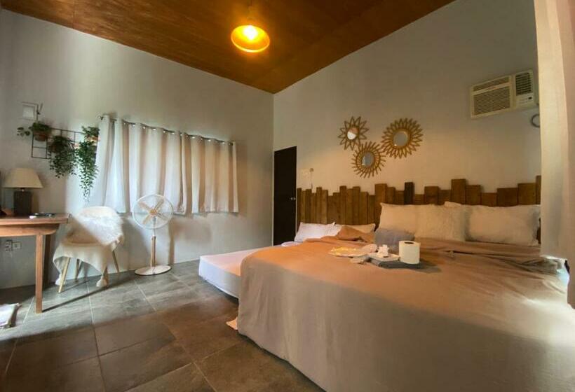 חדר סטנדרט לארבעה, Hilltop Cabins