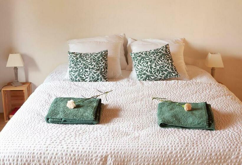 山の見えるスーペリアルーム, L Aube Des Fourniels