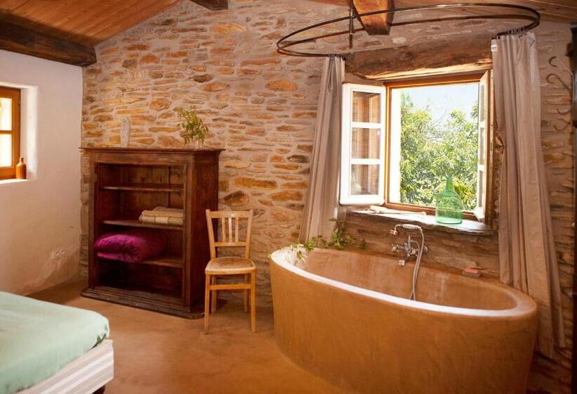 山の見えるスーペリアルーム, L Aube Des Fourniels