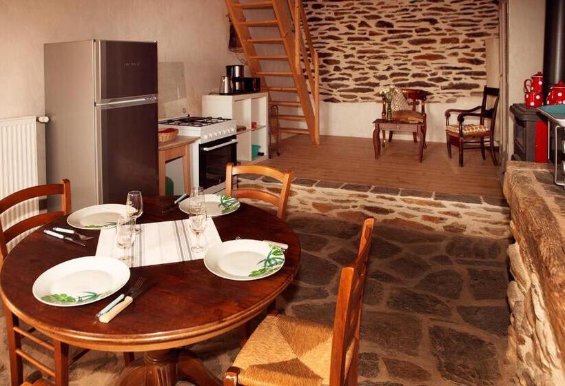 山の見えるスーペリアルーム, L Aube Des Fourniels