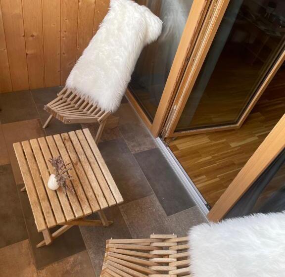 اتاق خانوادگی, Turistična Kmetija Grabnar