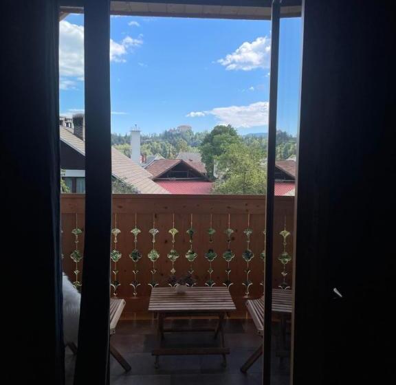 اتاق خانوادگی, Turistična Kmetija Grabnar