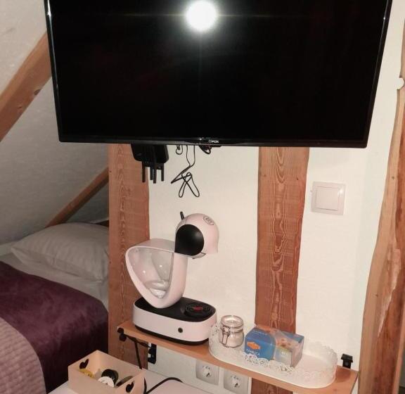 اتاق استاندارد سه نفره, Turistična Kmetija Grabnar