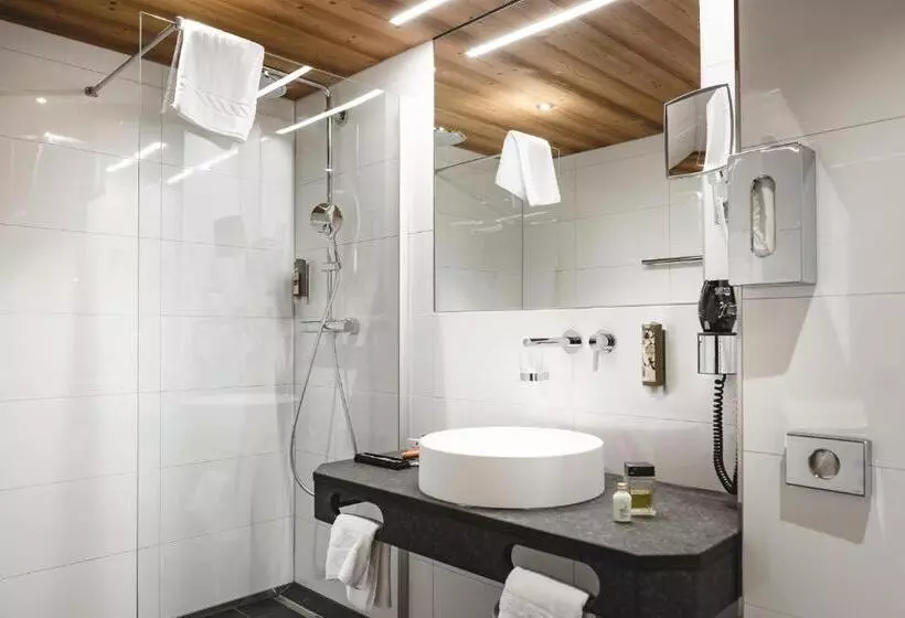 Standard Room with Balcony, Aktiv & Spa Hotel Alpenrose
