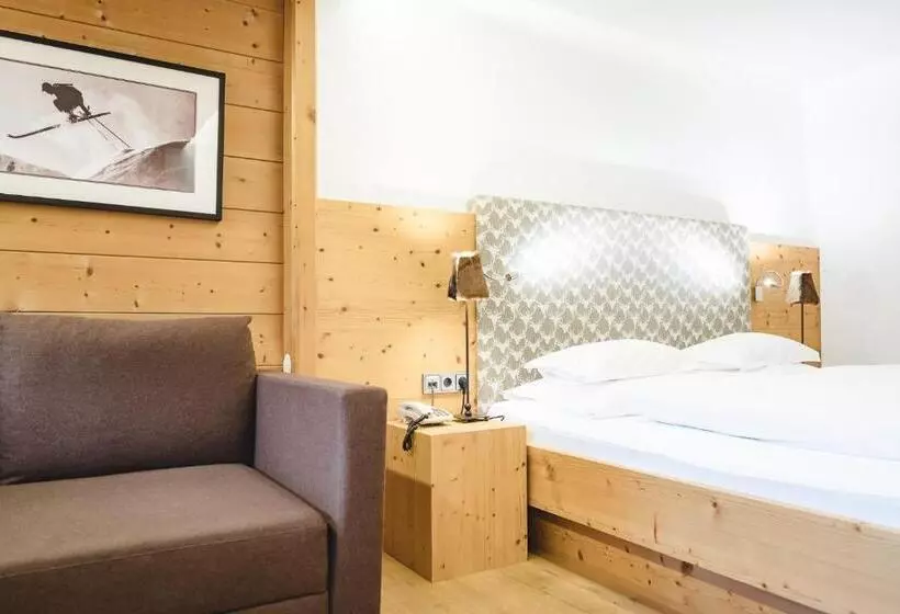 Standard Room with Balcony, Aktiv & Spa Hotel Alpenrose