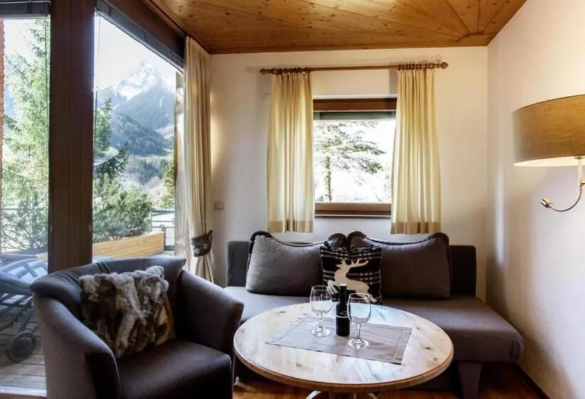 2 Bedroom Superior Apartment, Aktiv & Spa Hotel Alpenrose