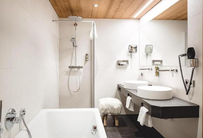 סוויטה עם מרפסת, Aktiv & Spa Hotel Alpenrose