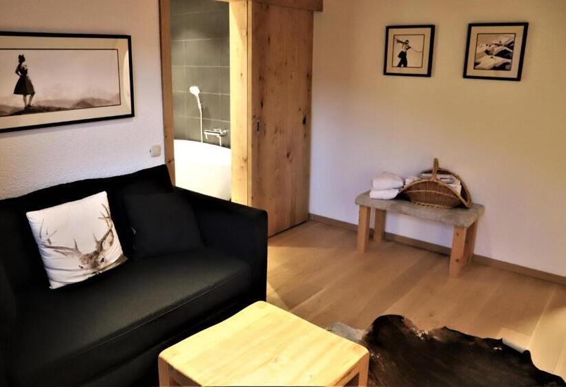 סוויטת ג'וניור, Aktiv & Spa Hotel Alpenrose