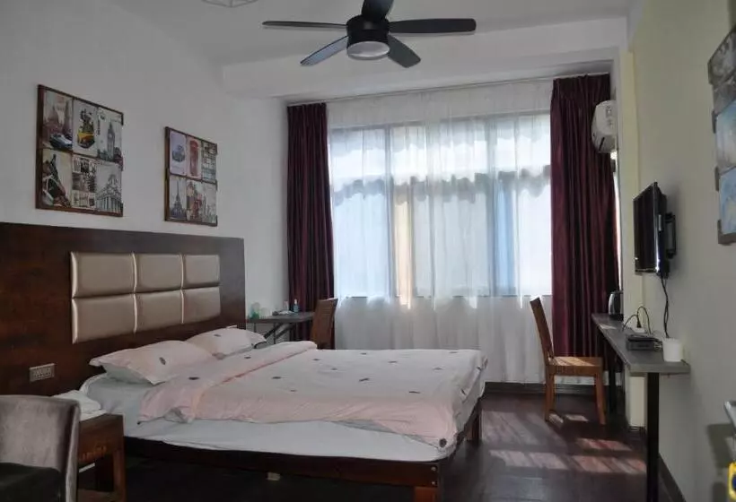 スタンダードルーム, Haikou Banana Hostel