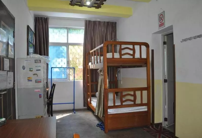 ルームシェアのワンベッド, Haikou Banana Hostel