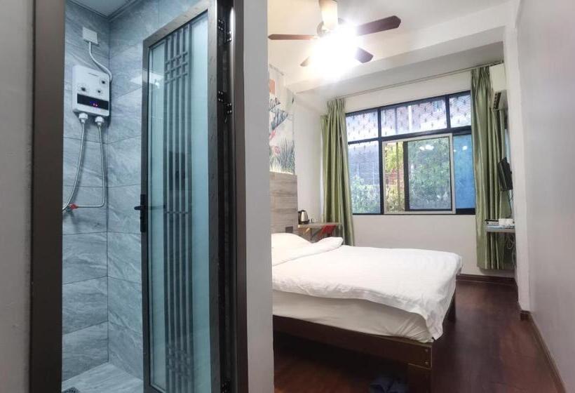 Номер Basic, Haikou Banana Hostel