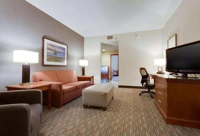 キングサイズベッドのスイートルーム, Drury Inn & Suites St. Louis/o Fallon, Il