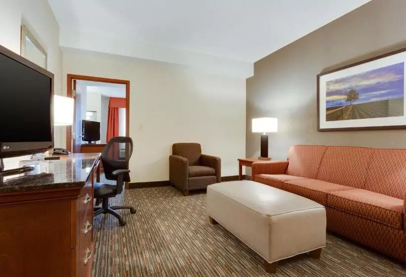 スーペリアースイート, Drury Inn & Suites St. Louis/o Fallon, Il