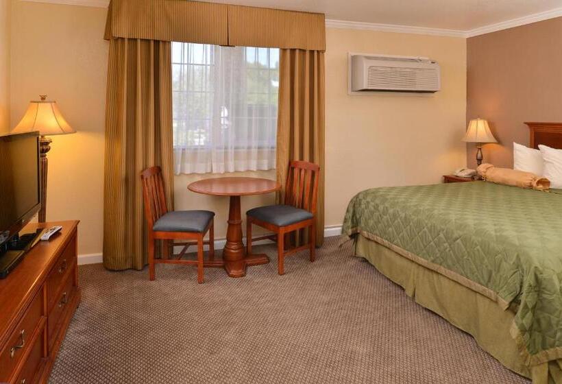 스위트 킹사이즈 침대, Fremont Inn