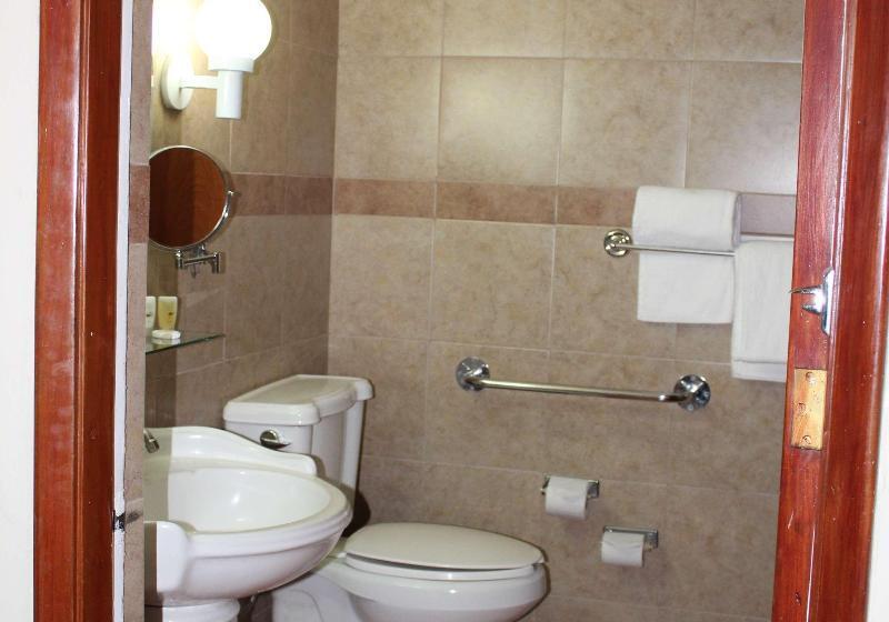 غرفة عائلية, Robinson Soma Bay