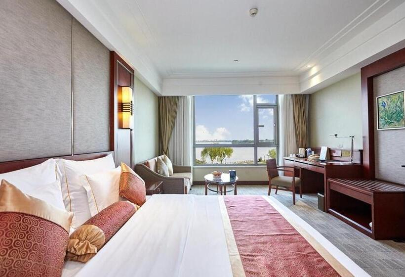 Номер Стандарт Вид на Озеро, Tongli Lakeview